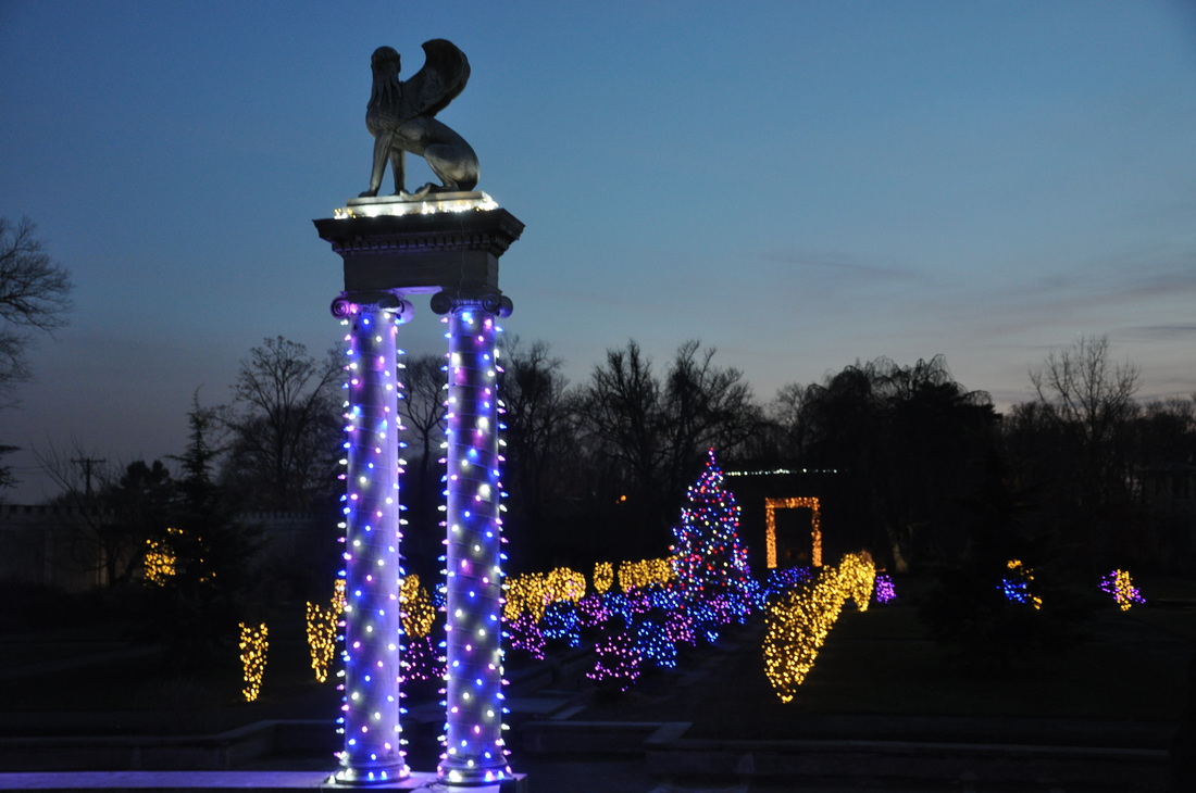 Featured image of post Untermyer Garden Grand Illumination / 11,641 likes · 380 talking about this · 27,449 were here.